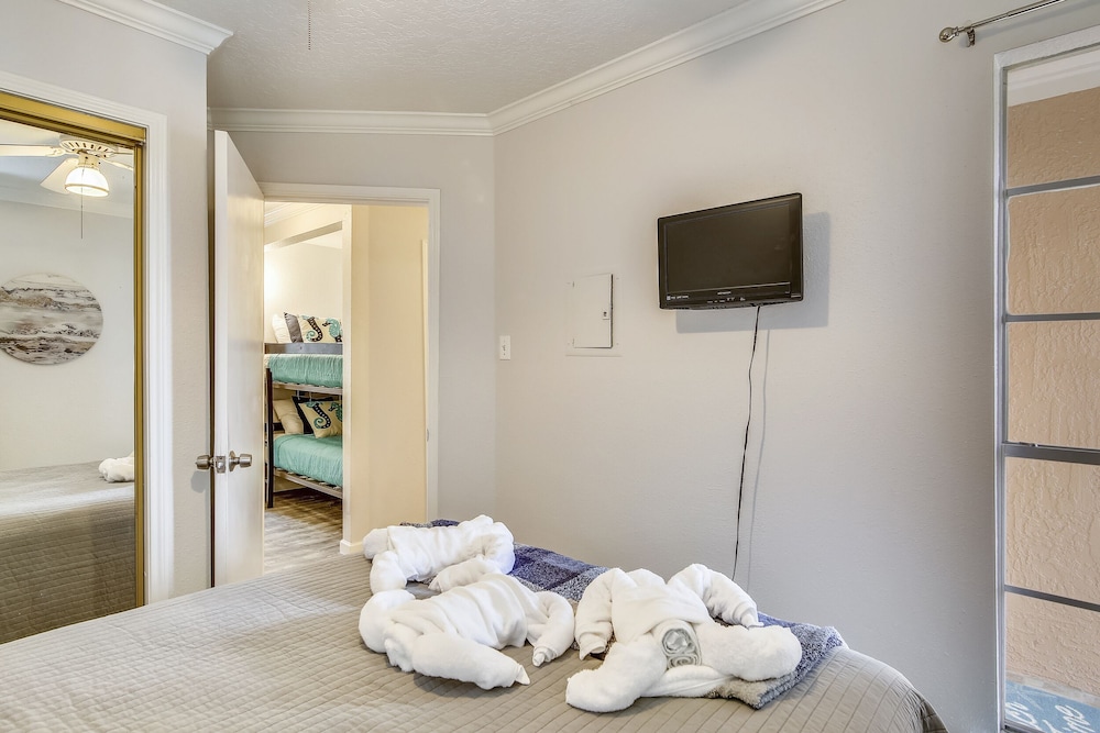Condo, Multiple Beds, Balcony, Ocean View (#7105 - No Pets)