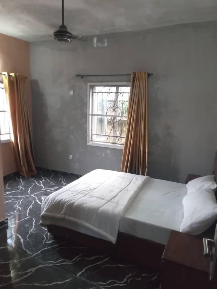 Economy Double Room photo 3