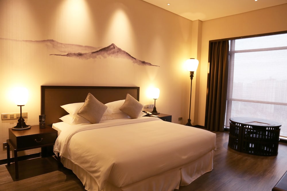 Superior Double Room, meat products are not allowed, proof of marriage is required for couples.