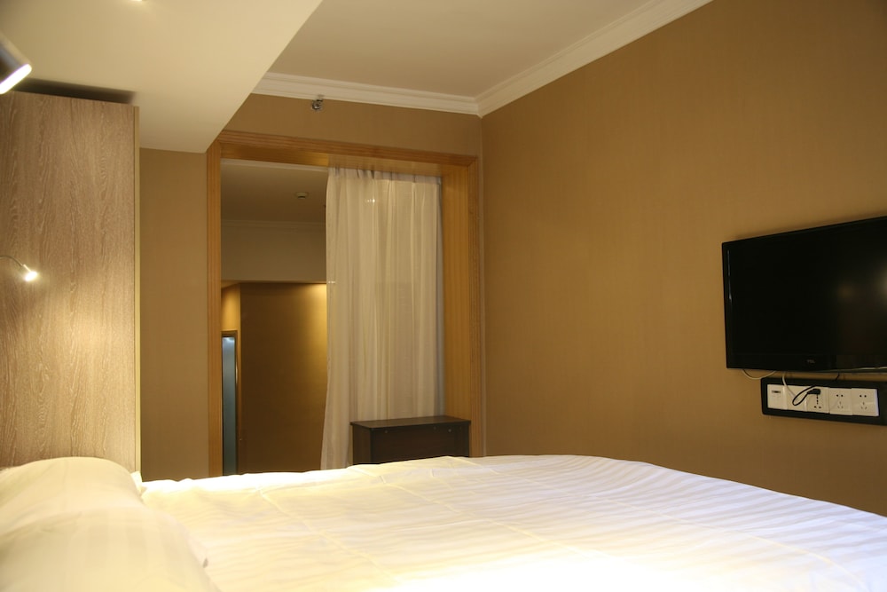 Deluxe Suite photo 2