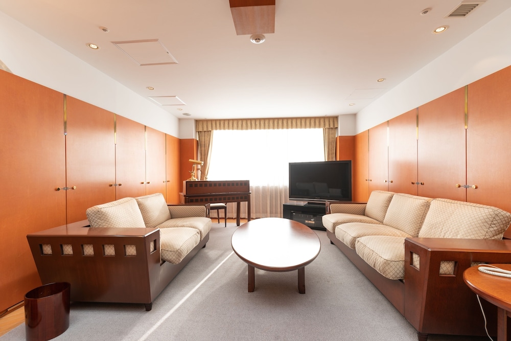 [Non-Smoking] Western Style Major Suite (Mt. Fuji View) - Photo 4
