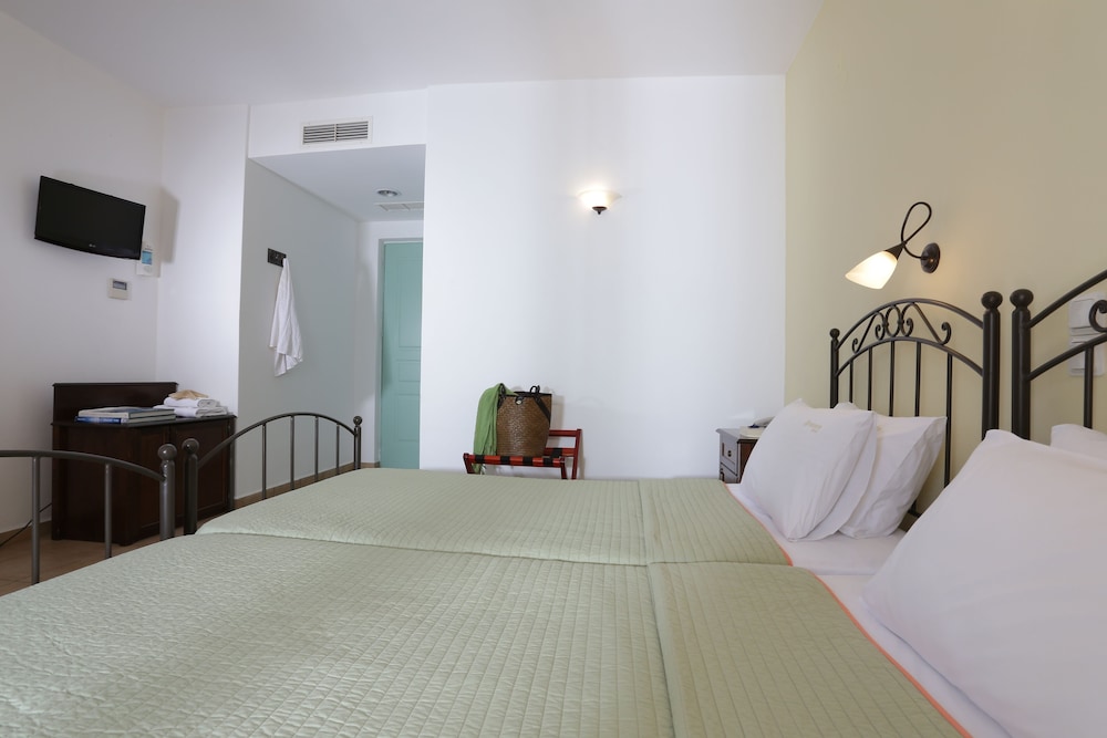 Double or Twin Room, Garden View