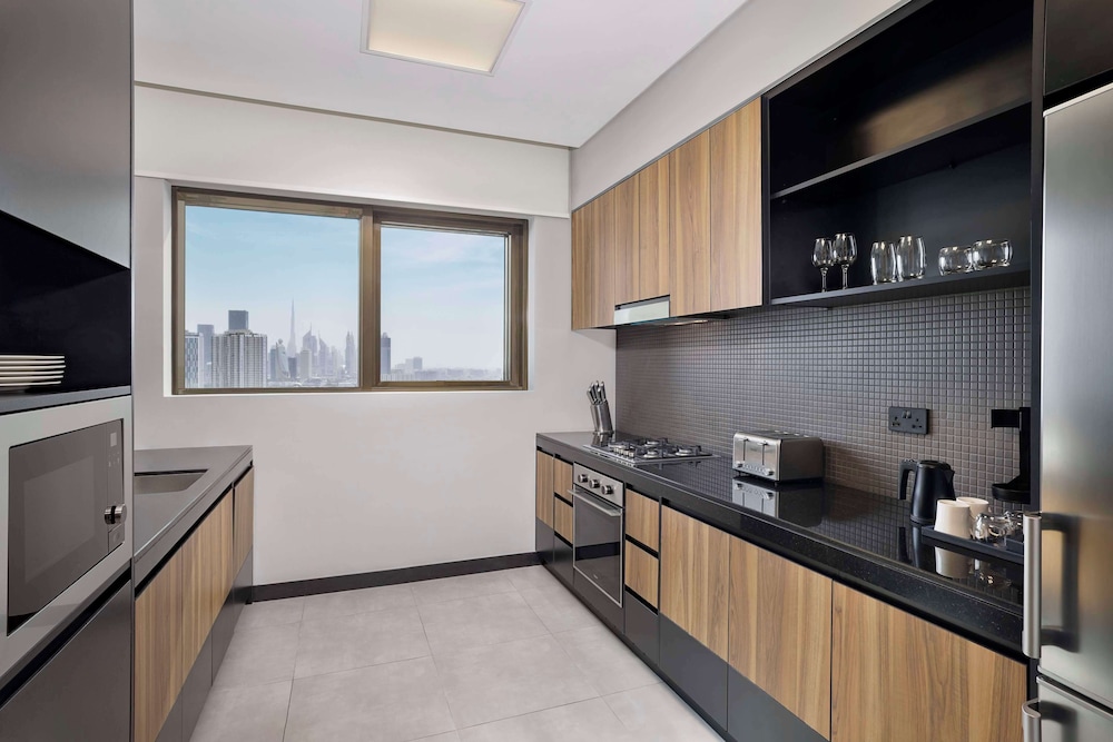 Family 3 Bedroom Apartment With kitchen/Burj View