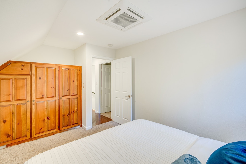 House (4 Bedrooms) photo 2