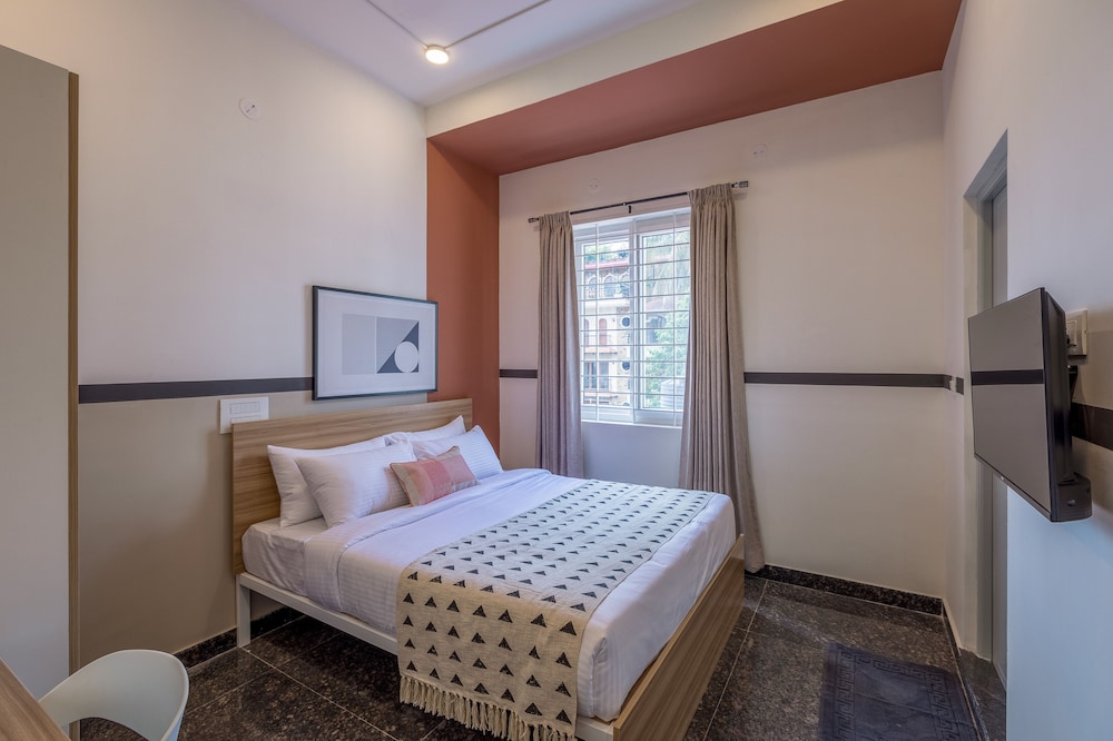 Basic Double Room - Photo 7