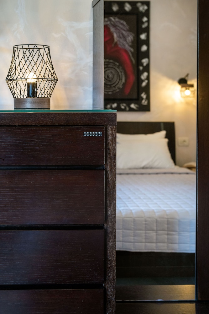 Superior Studio (for 2)