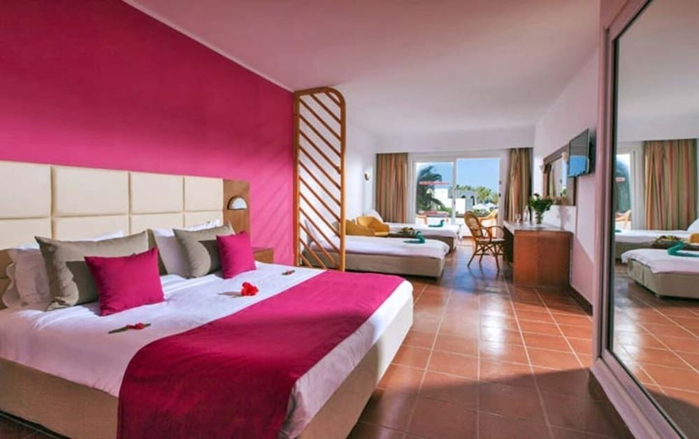 Triple Room, Balcony