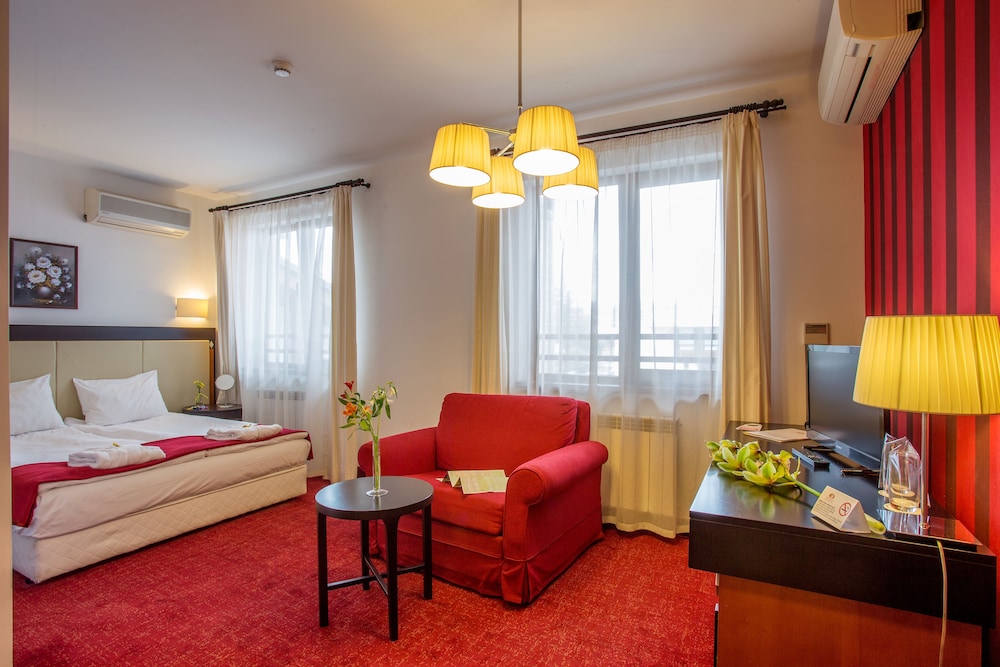 Standard Double Room, 1 Bedroom, City View
