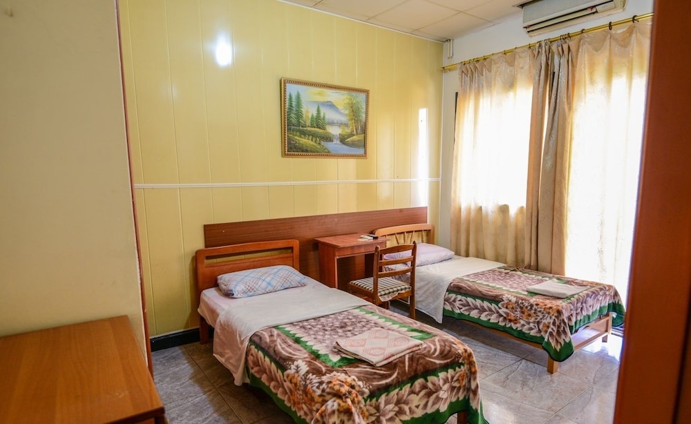 Standard Twin Room photo 1