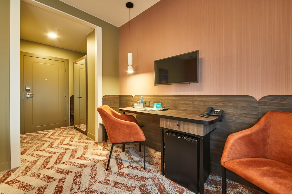 Deluxe Double or Twin Room - Photo 4