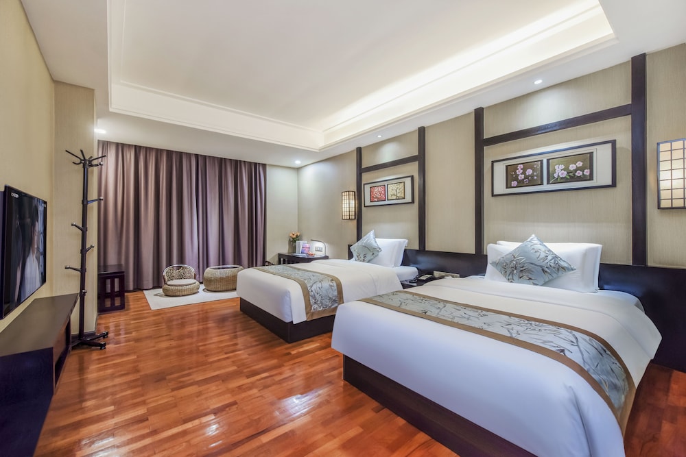 Deluxe Twin Room photo 2