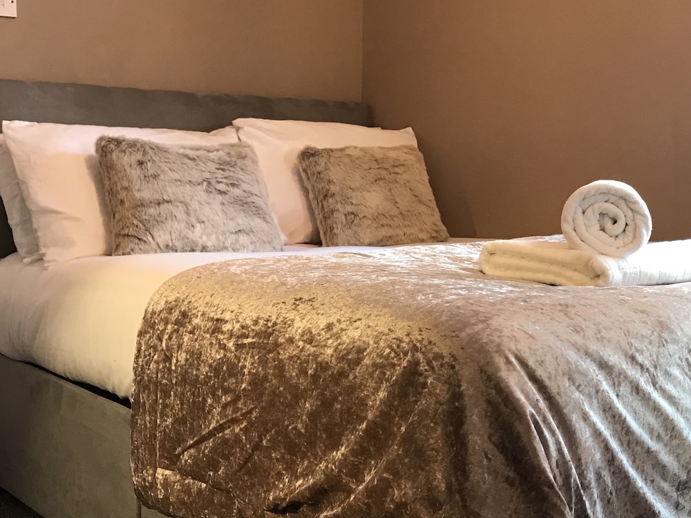 Suite, Accessible, Ensuite (Caernarfon Suite) photo 2