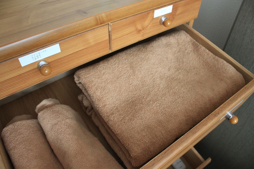 Twin Room with Loft futon set for extra 2 people, Smoking, No restaurants within walking distance photo 3