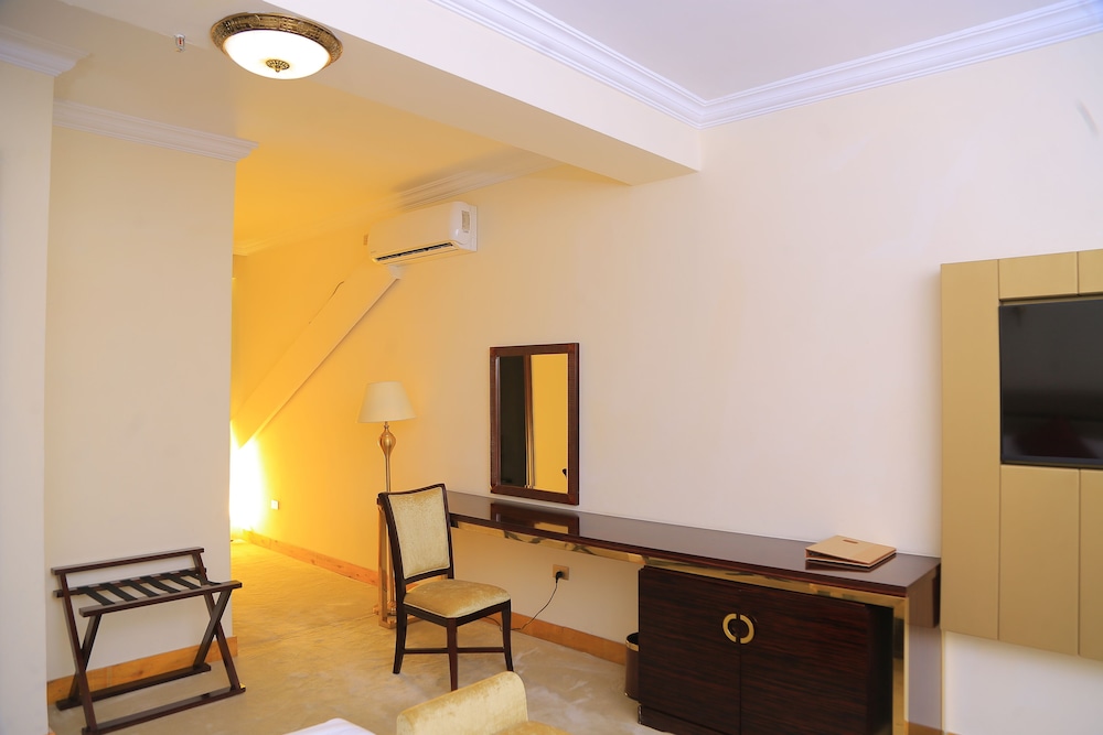 Deluxe Twin Room photo 3