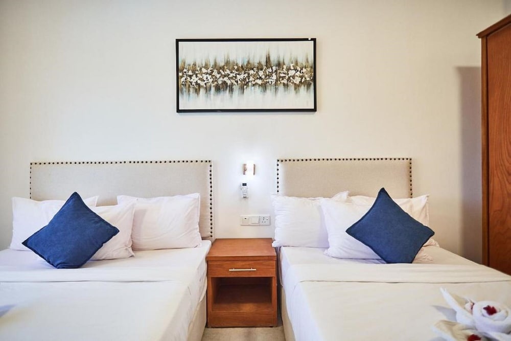Deluxe Twin Room, Pool View - Photo 2