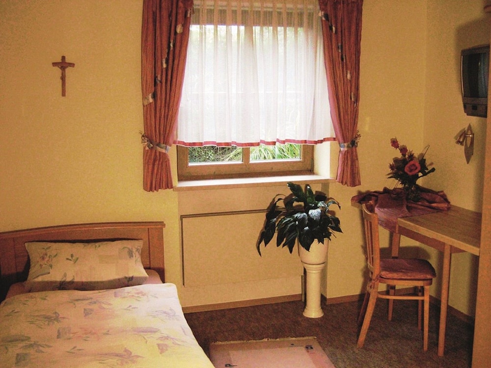 Single Room, 1 Twin Bed, Non Smoking photo 2