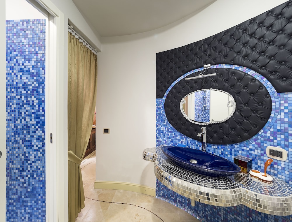 Villa, 4 Bedrooms photo 2