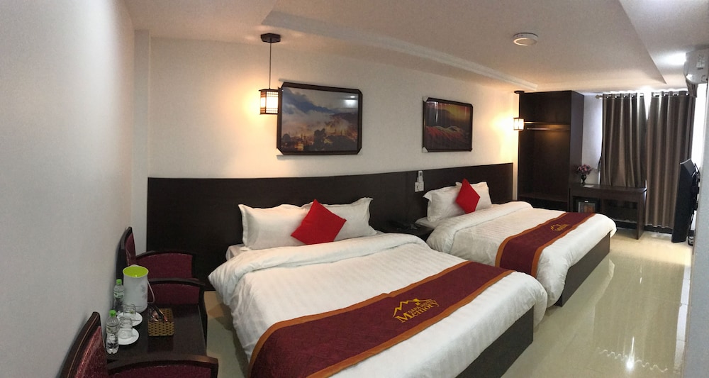 Superior Quadruple Room, 2 Queen Beds