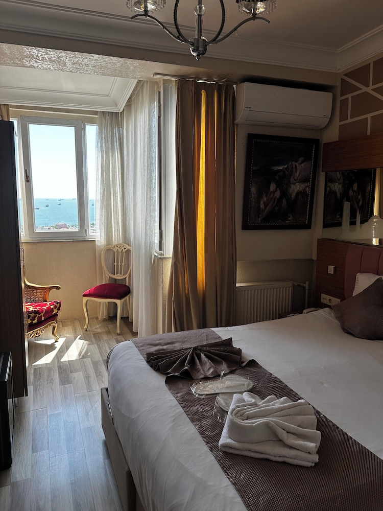 Double Room, Balcony, Sea View