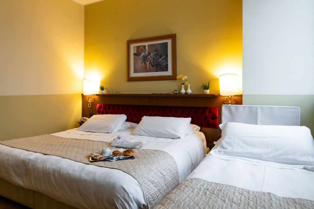 Comfort Triple Room