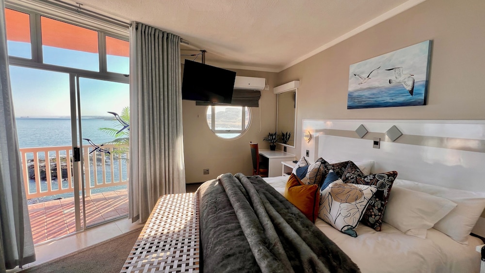 Luxury Suite photo 1