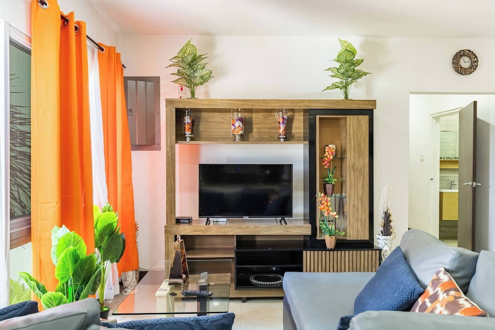 Apartment, 2 Bedrooms, Balcony, City View