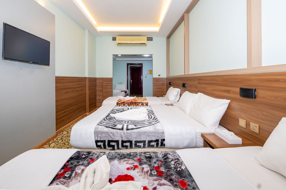 Standard Quadruple Room photo 3