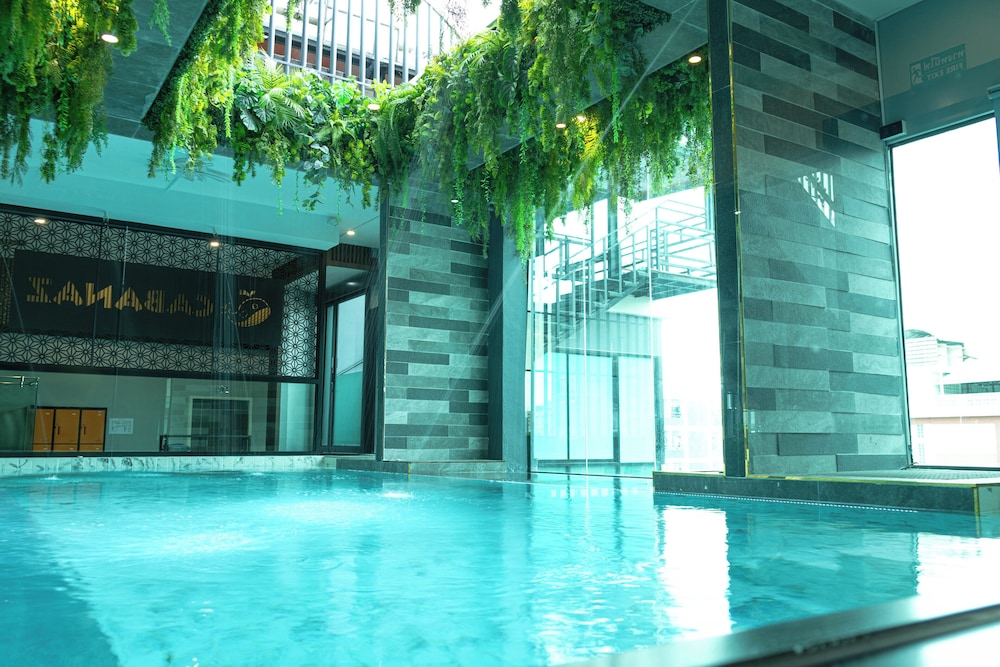 Private Pool Villa photo 2