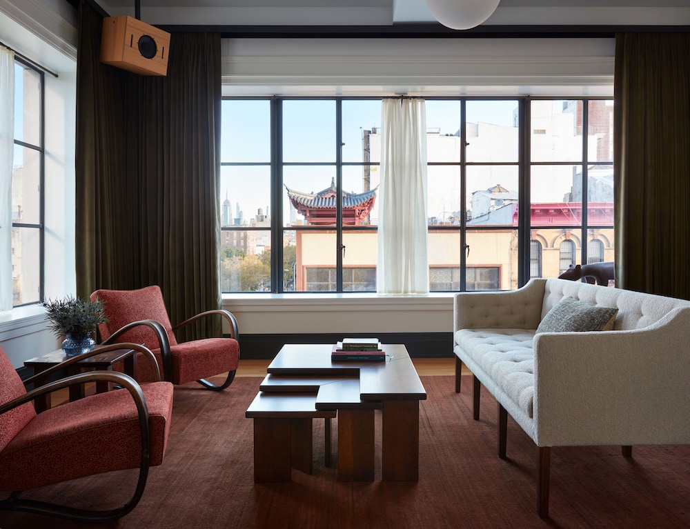 Orchard Loft Suite