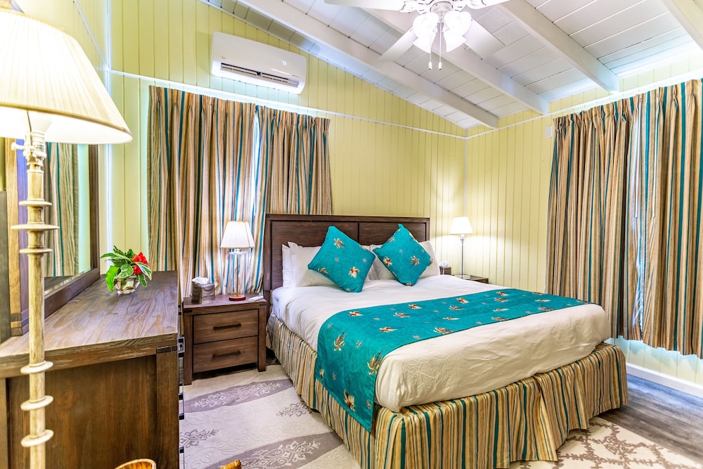 Standard Room, 1 Queen Bed, Garden View (Tropical) photo 1