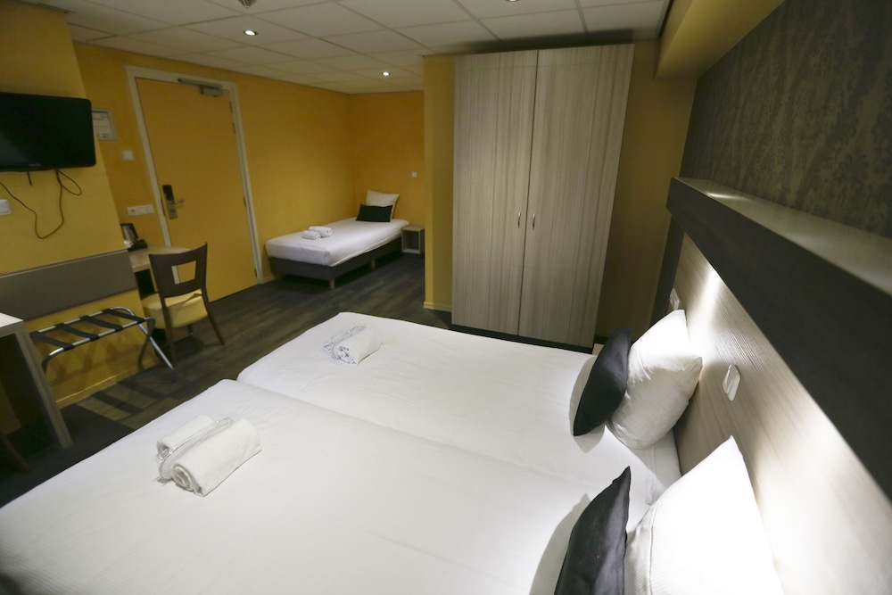 Standard Triple Room, 3 Twin Beds