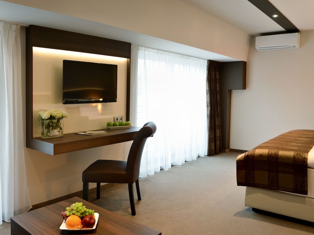Standard Room - Photo 4