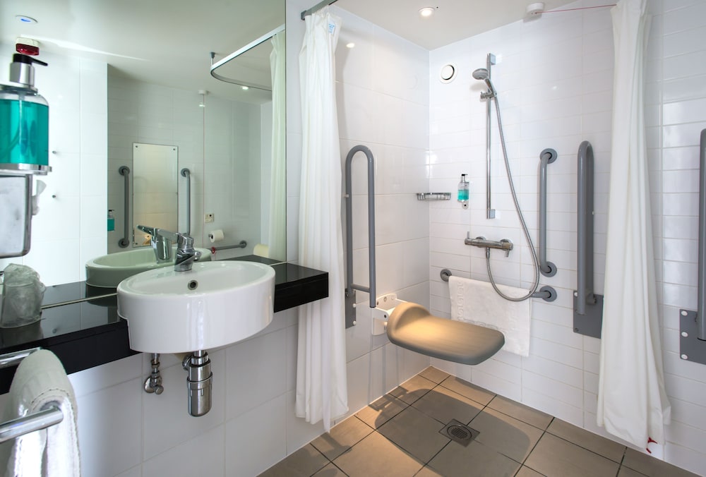 Standard Room, 1 Double Bed, Accessible (Wheelchair)