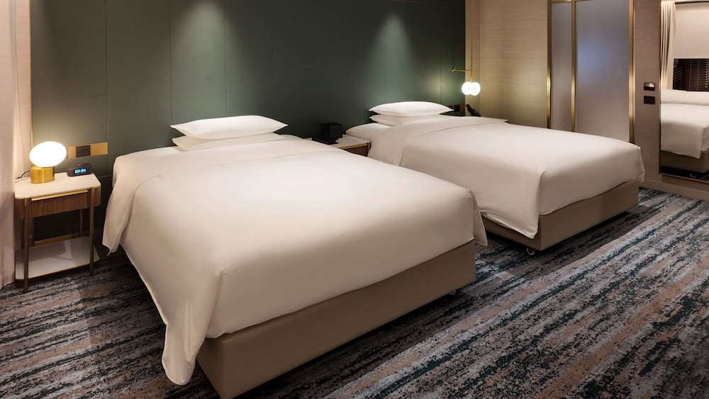 Room, 2 Queen Beds