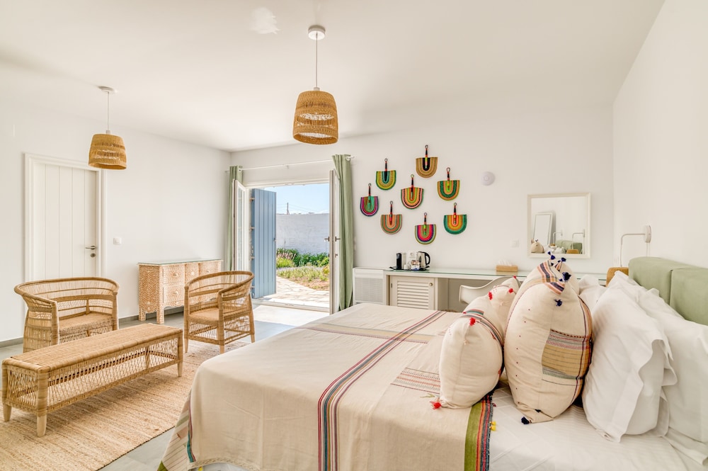 Superior Double Room (Delos) photo 2