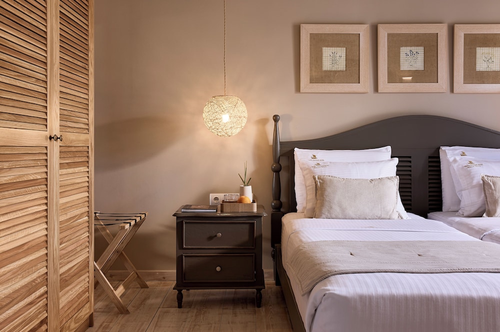 Standard Room (Surrounding view) - Photo 4