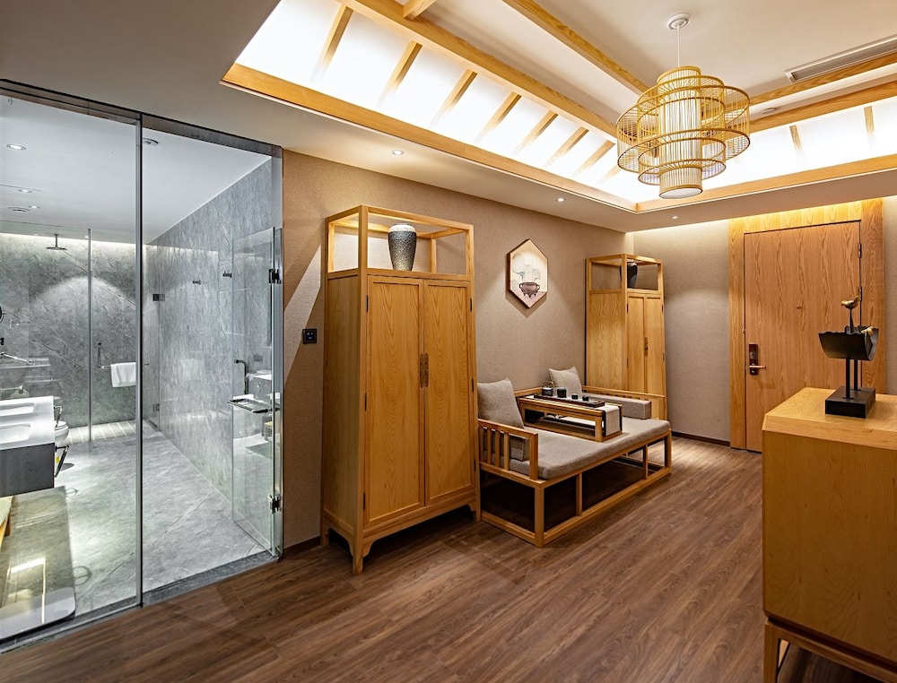 Family Suite, City View photo 3