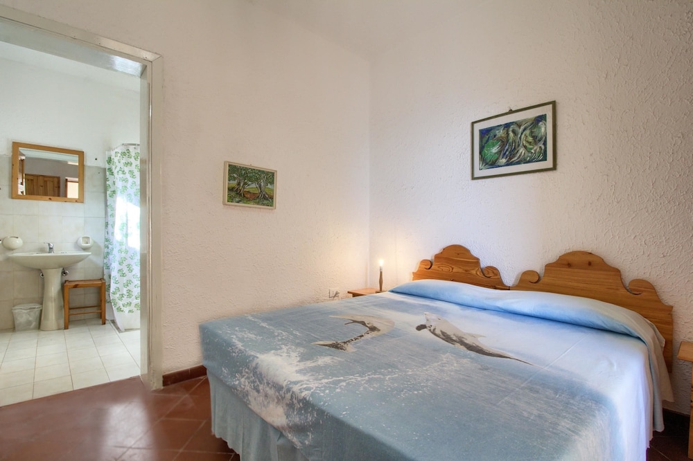 Apartment (4 Bedrooms)