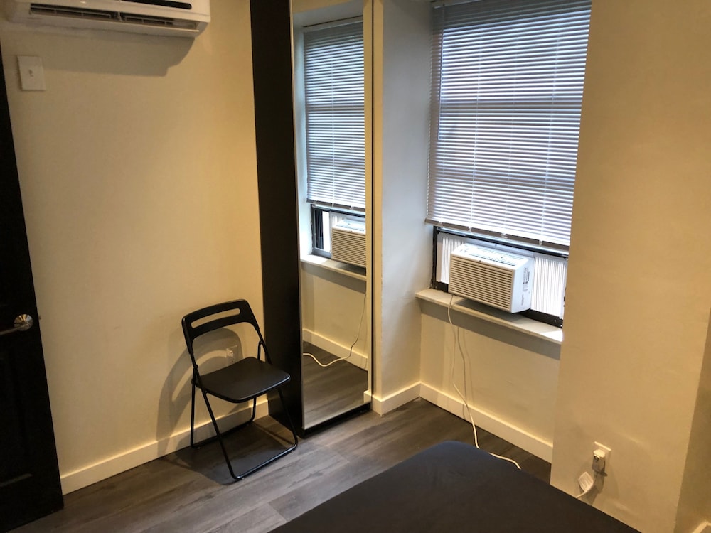 Standard Studio Suite (Apartment 402) photo 1