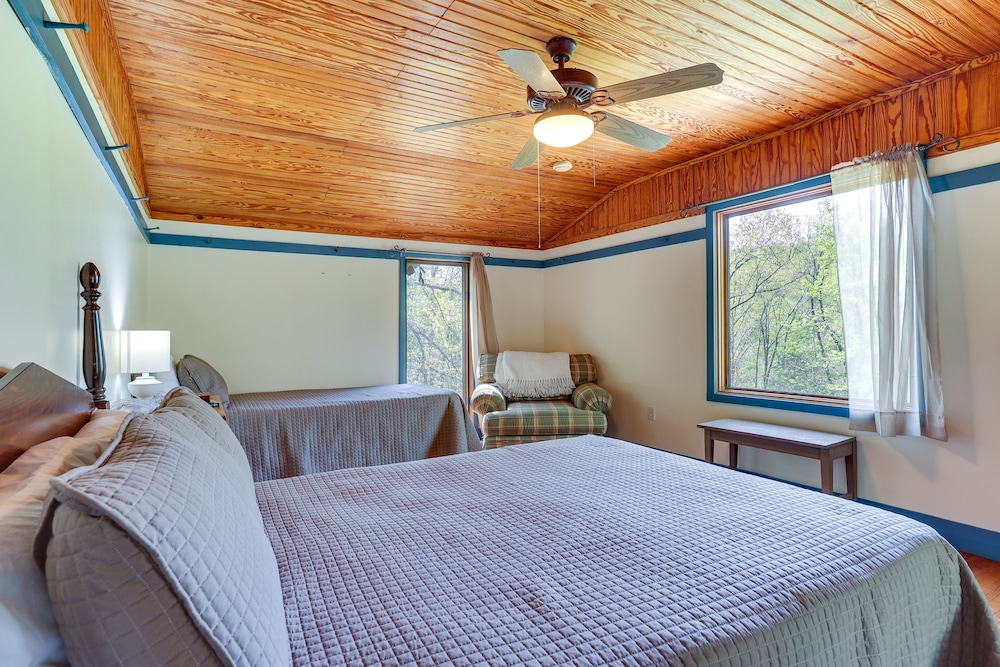 House (2 Bedrooms) photo 1