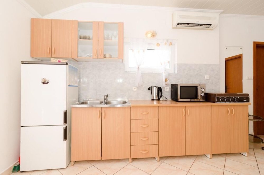 Apartment (Comfort Two Bedroom Apartment) photo 2