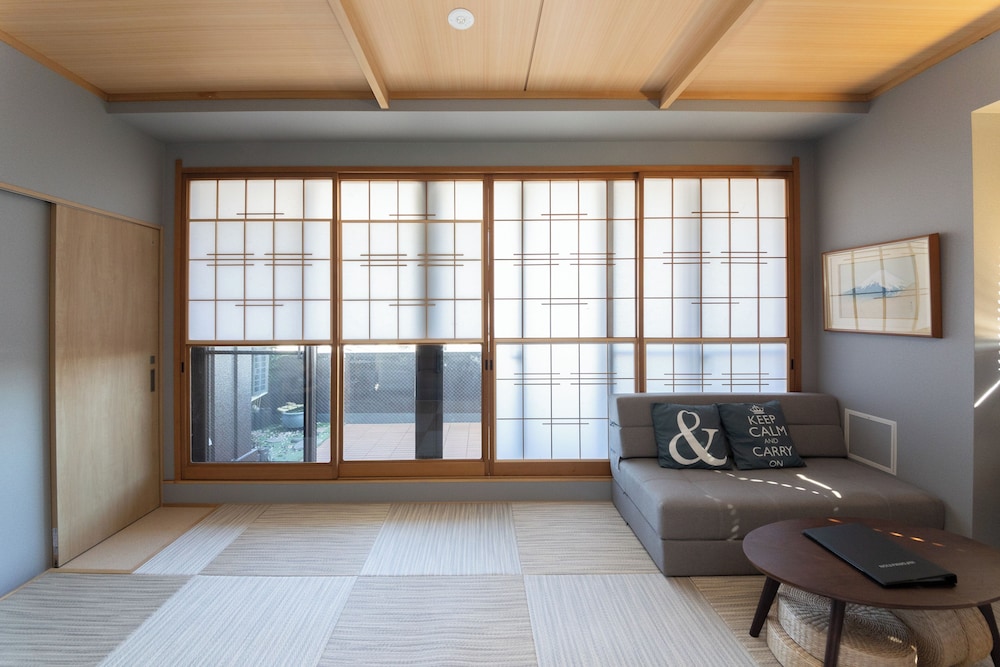 Family Room photo 2