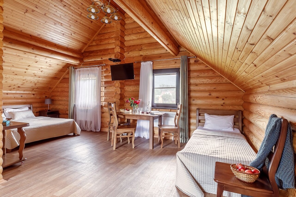 Comfort Triple Room, Mountain View photo 3