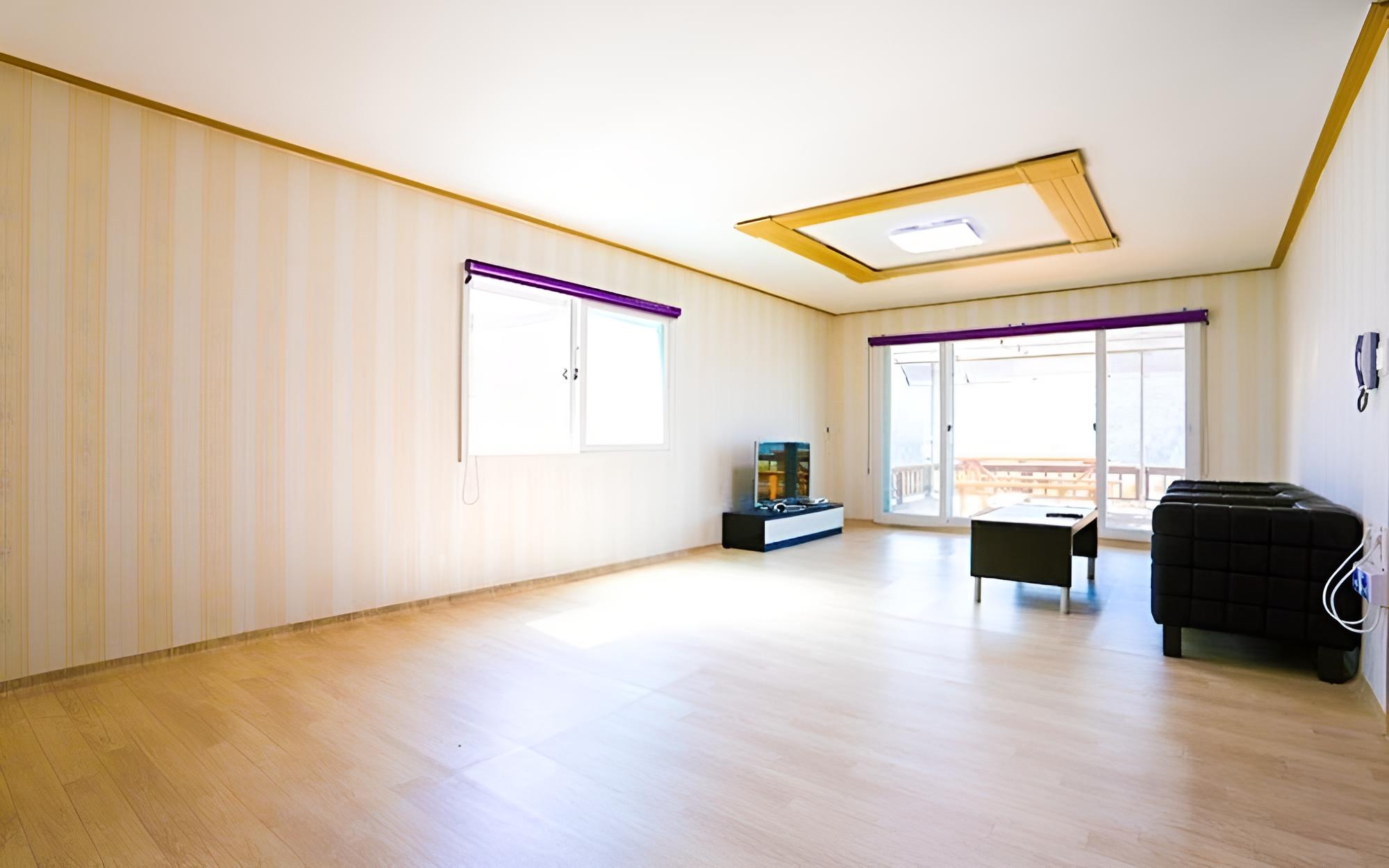 Room (Complex B) photo 3