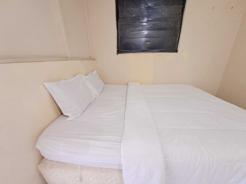 Basic Double Room photo 1