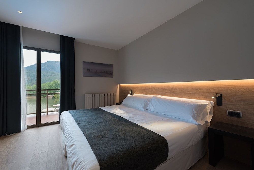 Premium Double Room photo 2