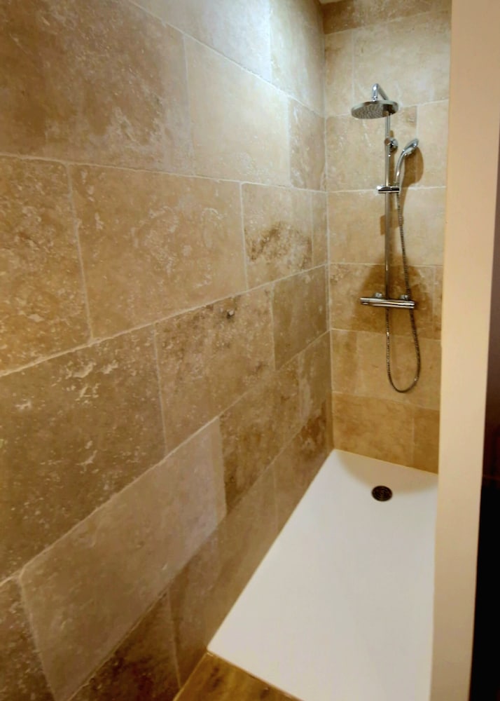 Superior Room - Photo 5