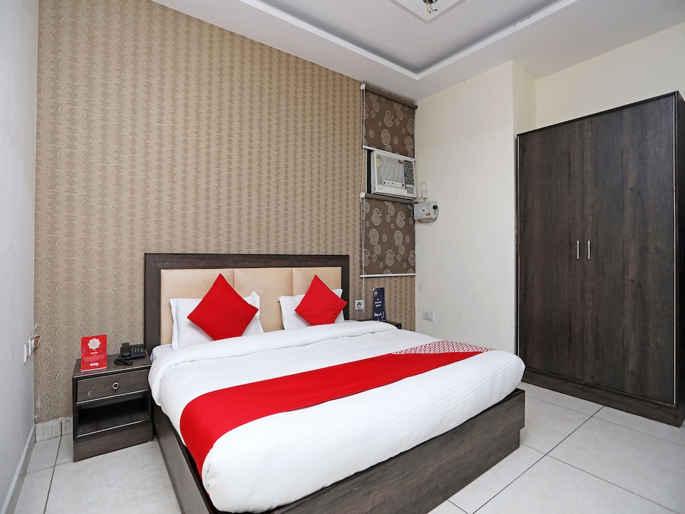 Deluxe Double Or Twin Room, 1 King Bed photo 3
