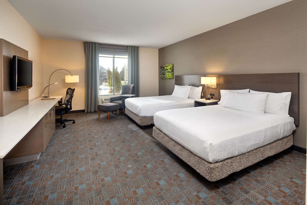 Room, 2 Queen Beds (Drinks & Snacks) - Photo 3