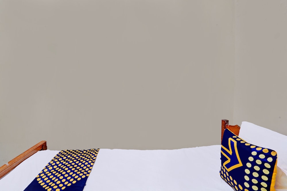 Basic Single Room photo 2